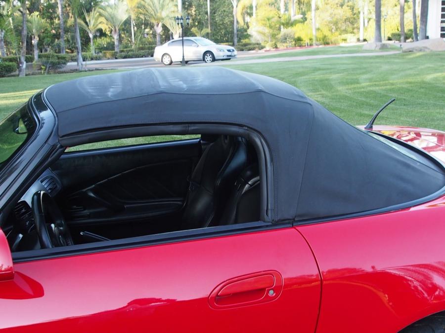 Детали экстерьера Honda S2000 (AP1) 2000 года  (фото 29 из 131)